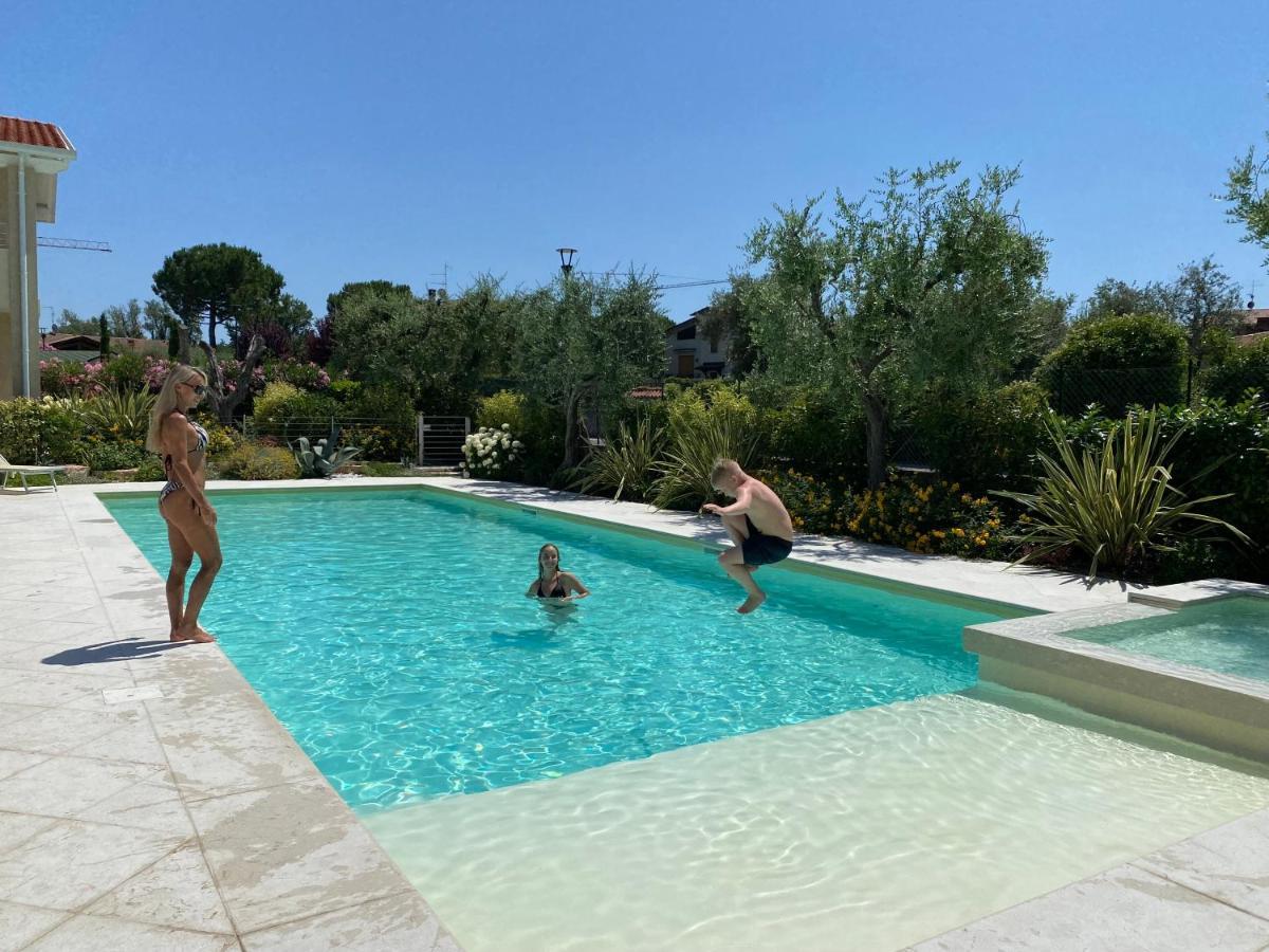 Le Ville Della Romantica Manerba del Garda Εξωτερικό φωτογραφία